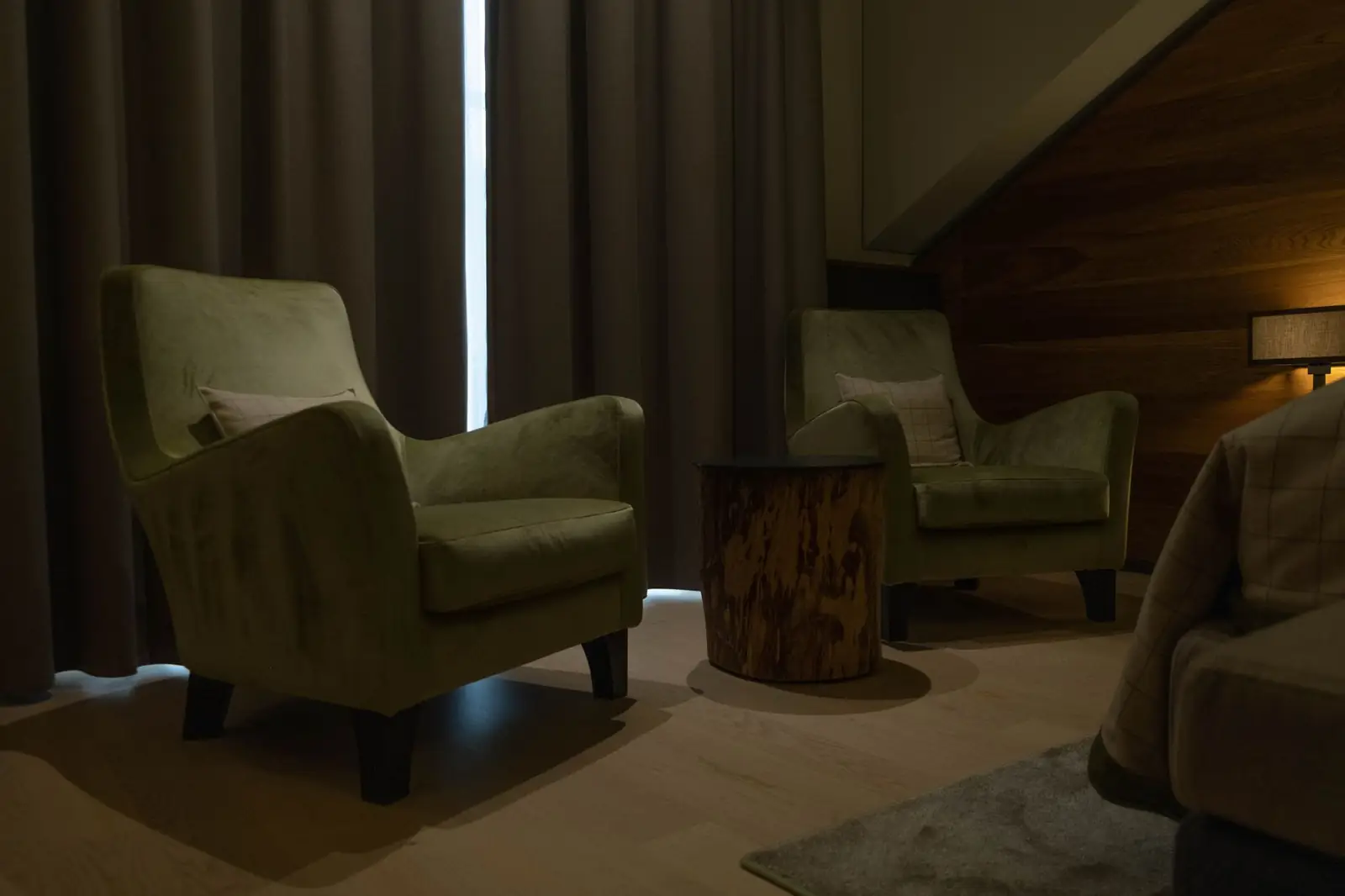 Otel interyerinin dekor detalları